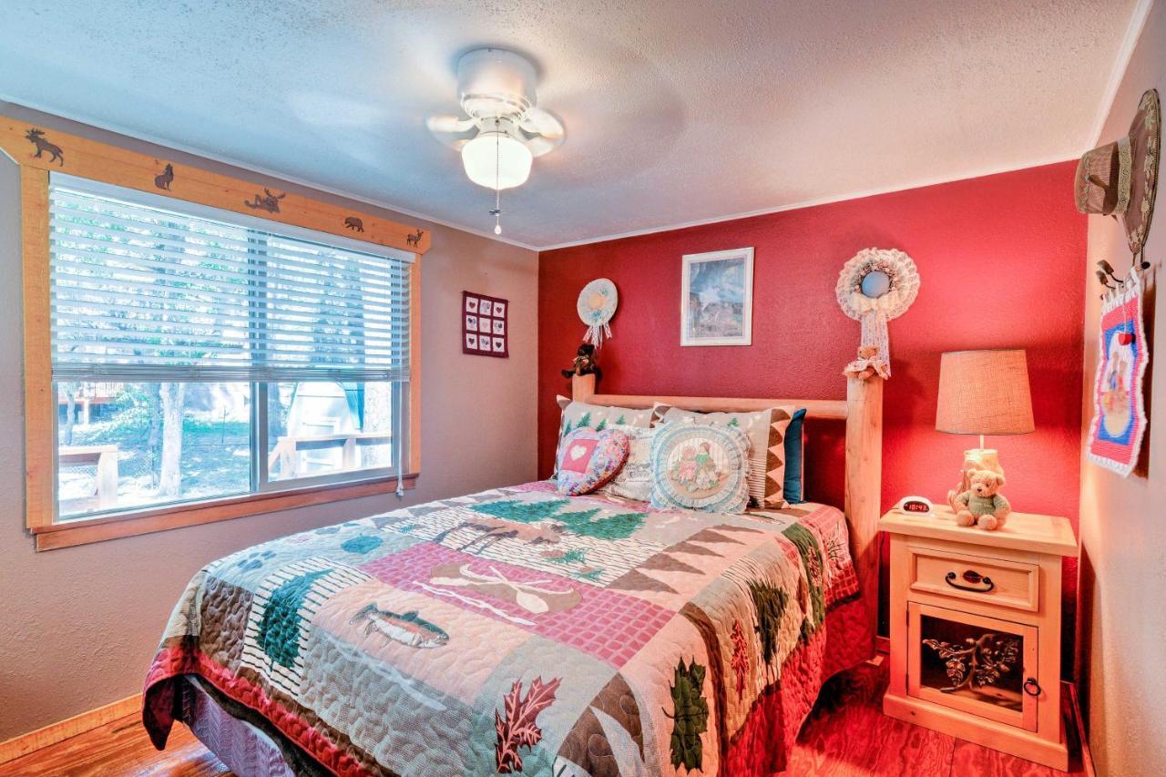 Cozy Cabin With Ac And Deck, 5 Mi To Downtown Prescott Villa Exterior photo